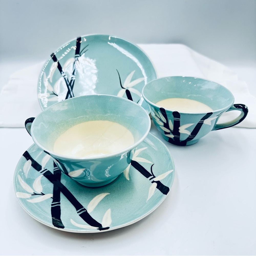 VTG Weil Ware Lot of 4 Items 2 Cups 1 Saucer 1 6.25" Plate Turquoise Aqua Bamboo